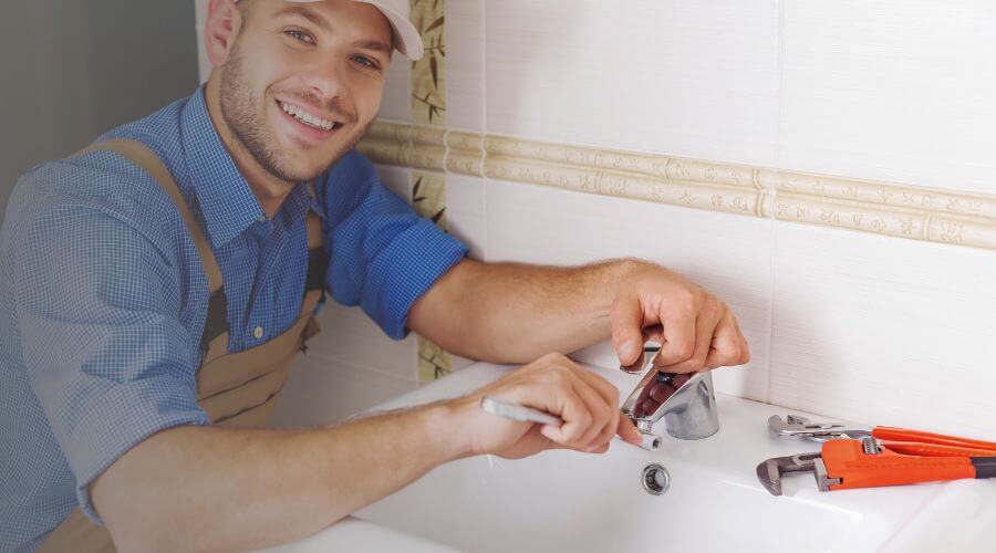 Faucet cartridge replacement in Knoxville, IA